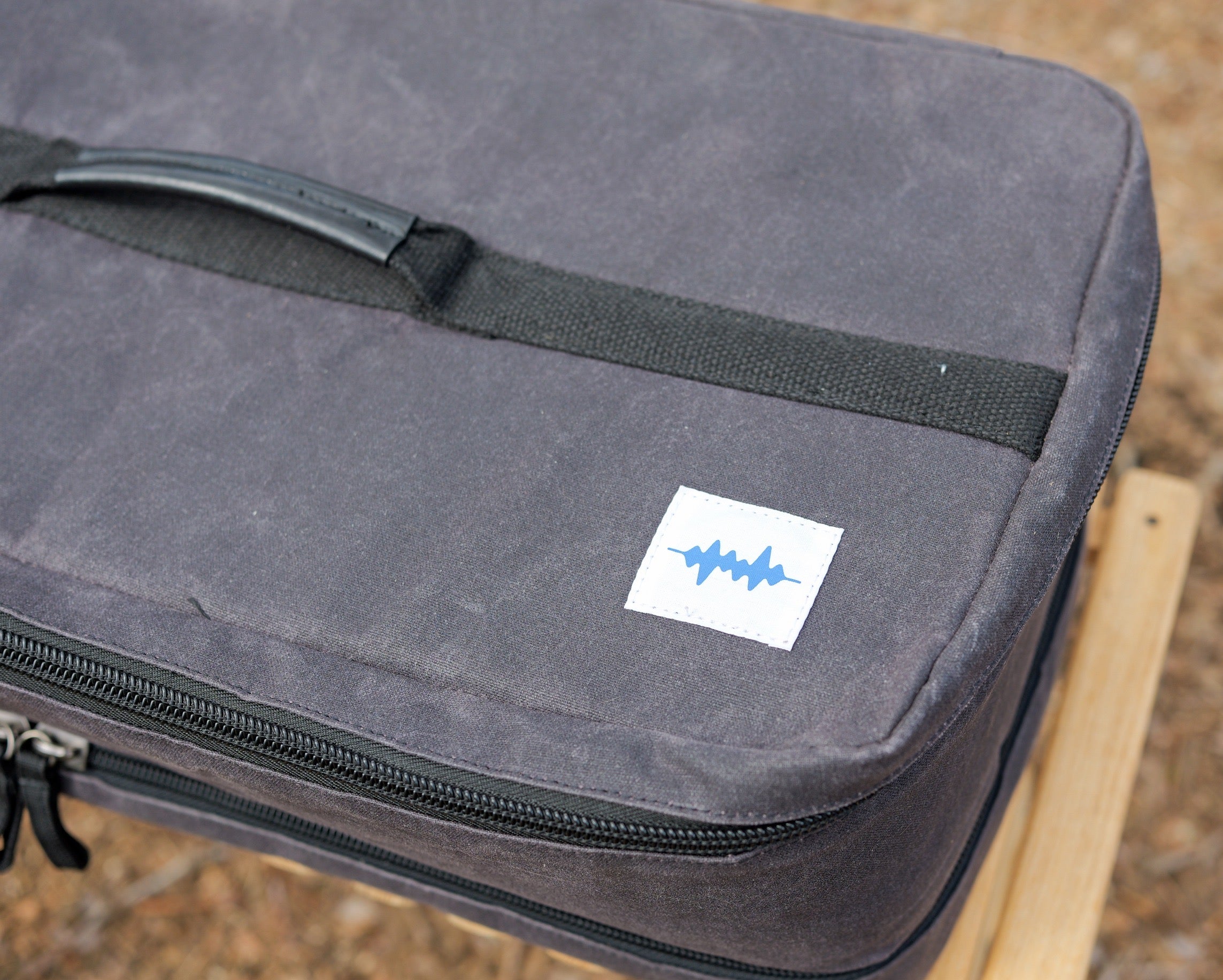 《予約販売 5月上旬配送予定》awesome tool bag (2025モデル)
