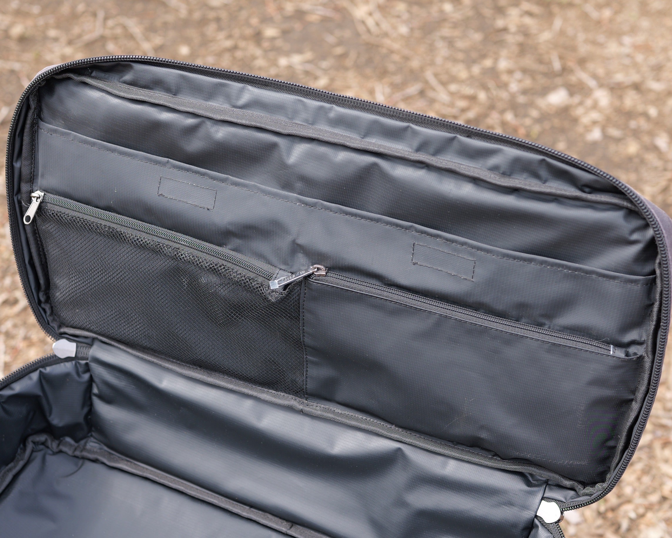 《予約販売 5月上旬配送予定》awesome tool bag (2025モデル)